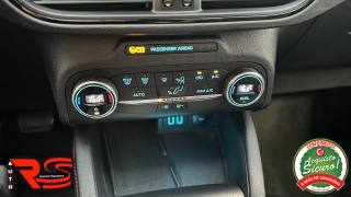 FORD Kuga usata, con USB