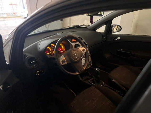 OPEL Corsa usata, con Chiusura centralizzata