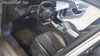 PEUGEOT 308 usata, con Park Distance Control