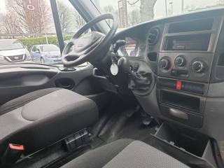 IVECO Daily usata, con Sedili riscaldati