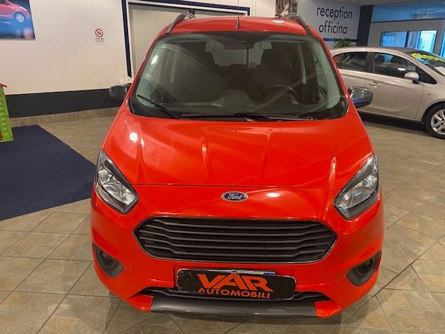 FORD Tourneo Courier usata, con Airbag