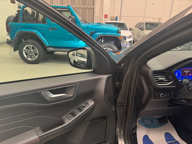 FORD Kuga usata, con Autoradio