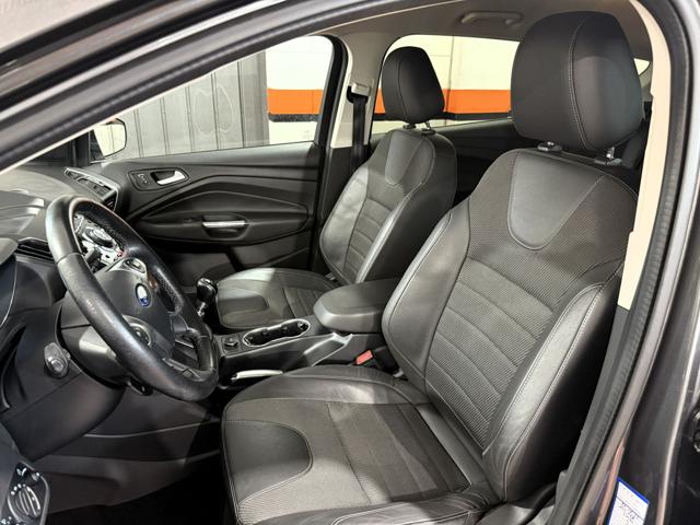 FORD Kuga usata, con Sedile posteriore sdoppiato