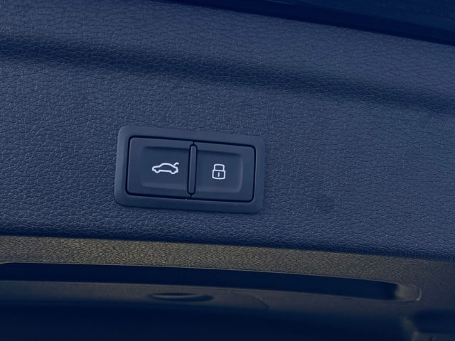 AUDI Q3 usata, con Vetri oscurati