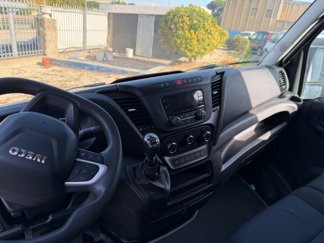 IVECO Daily usata 12