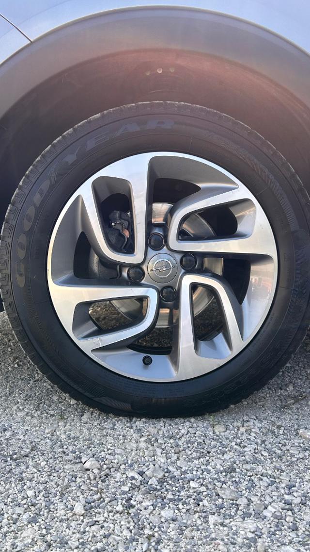 OPEL Crossland X usata 27
