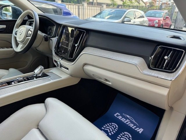 VOLVO XC60 usata, con Cronologia tagliandi