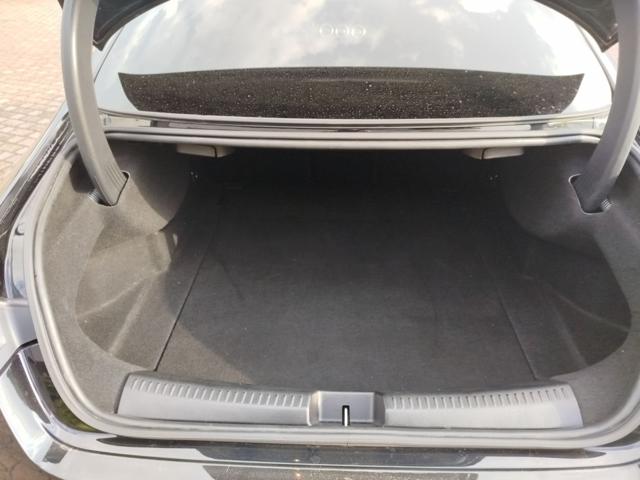 MERCEDES-BENZ CLA 200 usata, con Alzacristalli elettrici