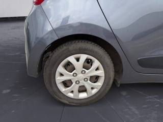 HYUNDAI i10 usata 14