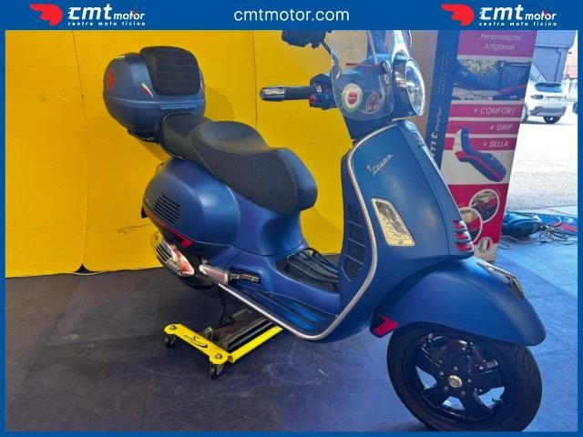 VESPA GTS 300 usata 2
