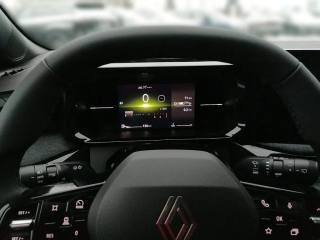 RENAULT Clio usata, con Autoradio