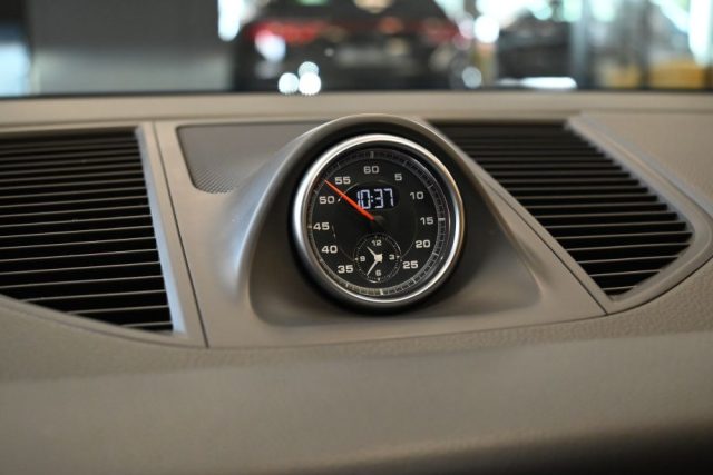 PORSCHE Macan usata 144