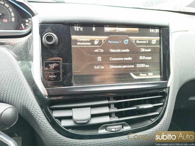 PEUGEOT 2008 usata, con Bluetooth