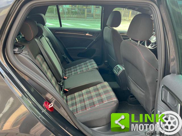 VOLKSWAGEN Golf GTI usata, con Lettore CD