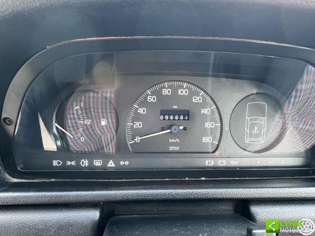FIAT Uno usata 23