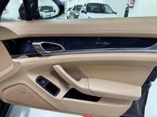 PORSCHE Panamera usata 29