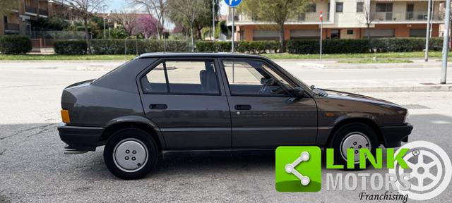 ALFA ROMEO 33 usata, con Sedile posteriore sdoppiato