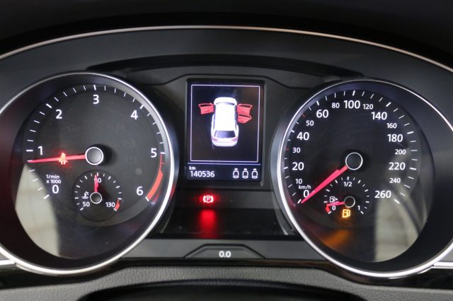 VOLKSWAGEN Passat Variant usata, con Fendinebbia