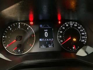 RENAULT Clio usata, con Hill holder