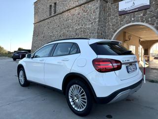 MERCEDES-BENZ GLA 180 usata 50