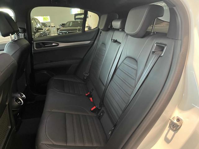 ALFA ROMEO Stelvio usata, con Interni in pelle