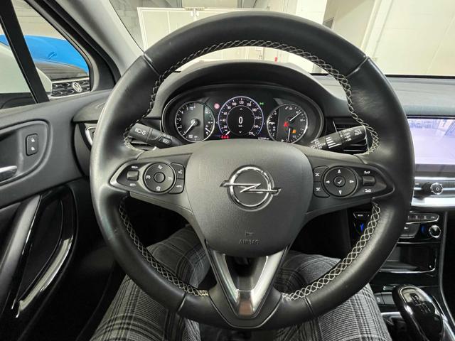 OPEL Astra usata, con Fendinebbia