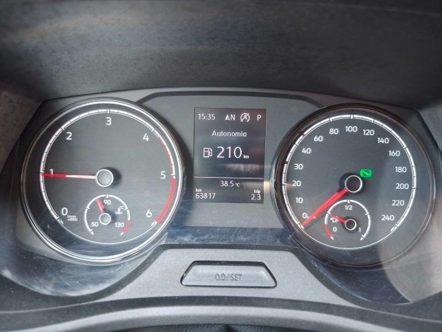 VOLKSWAGEN Caravelle usata 18