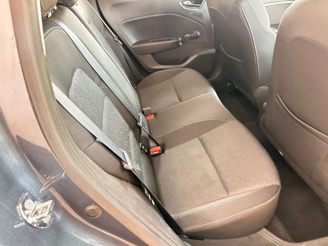 RENAULT Clio usata, con Bluetooth