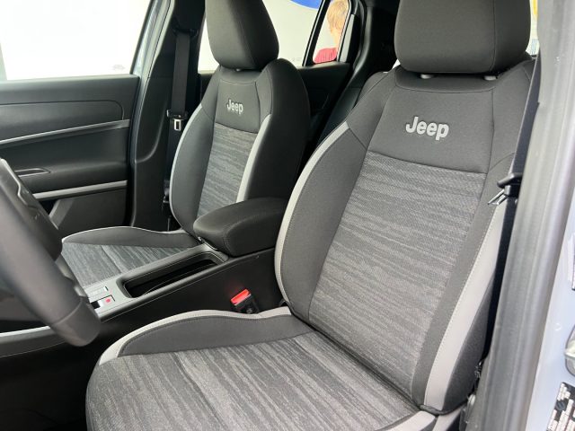 JEEP Avenger usata, con Lettore CD