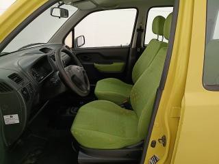 OPEL Agila usata, con Touch screen