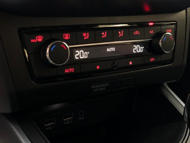 SEAT Arona usata, con USB