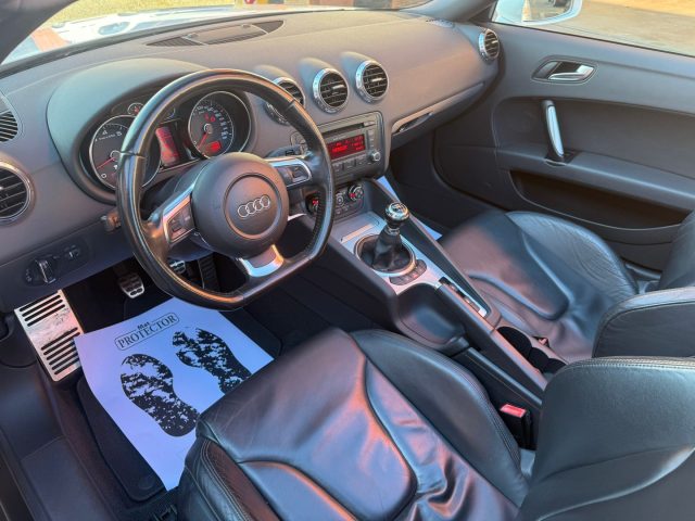 AUDI TT usata, con Autoradio