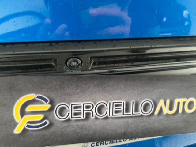 PEUGEOT 2008 usata, con Controllo automatico clima