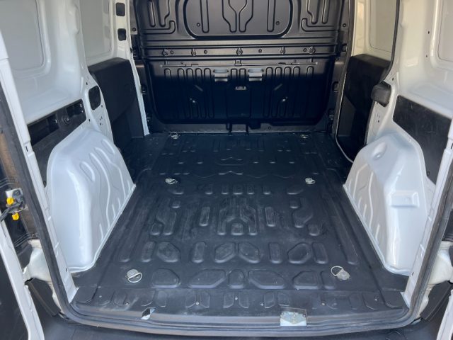 FIAT Doblo usata 8