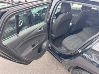 OPEL Astra usata, con Sensore di pioggia