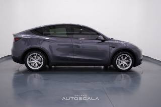 TESLA Model Y usata, con Chiusura centralizzata