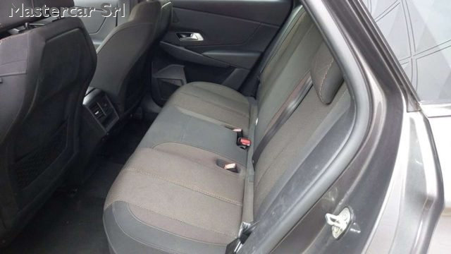 DS AUTOMOBILES DS 7 usata, con Sedile posteriore sdoppiato