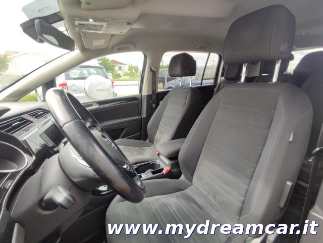 VOLKSWAGEN Touran usata, con Cruise Control