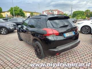 PEUGEOT 2008 usata, con Autoradio