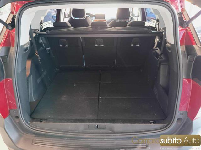 PEUGEOT 5008 usata, con Controllo trazione