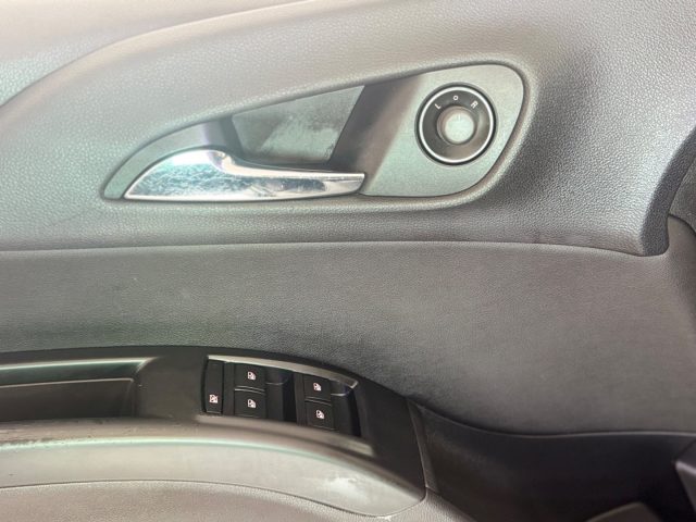 OPEL Meriva usata 16