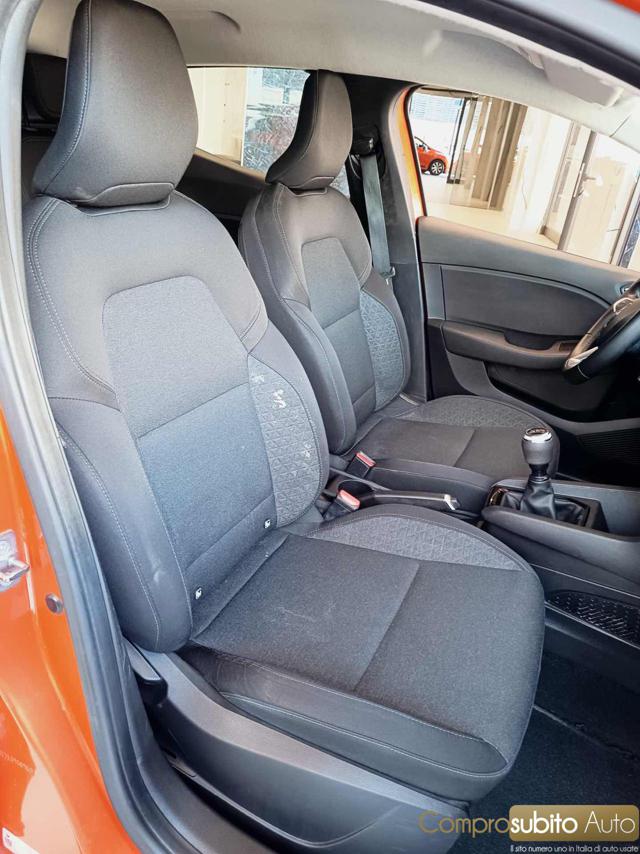 RENAULT Clio usata 17