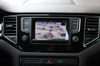 VOLKSWAGEN Golf Sportsvan usata, con Bracciolo