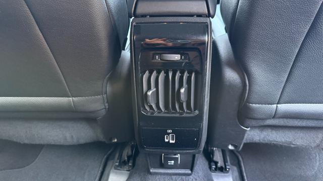 JEEP Compass usata, con Volante in pelle