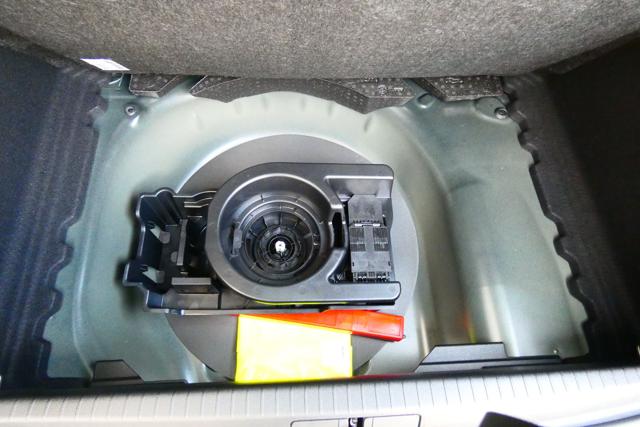 LANCIA Ypsilon usata, con Fari LED