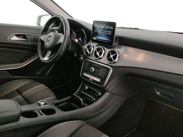 MERCEDES-BENZ GLA 180 usata, con Luci diurne LED