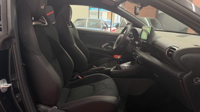 TOYOTA Yaris usata, con Climatizzatore