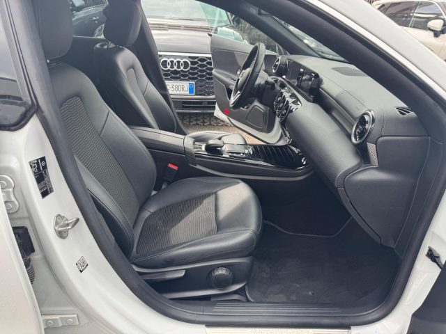 MERCEDES-BENZ CLA 180 usata, con Interni in pelle