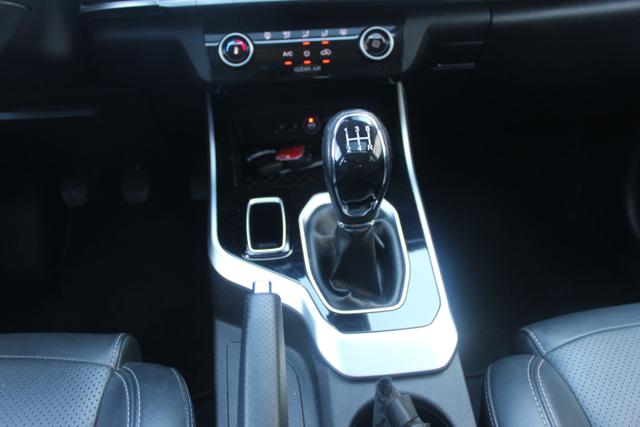 DR MOTOR DR 5.0 usata, con Regolazione elettrica sedili