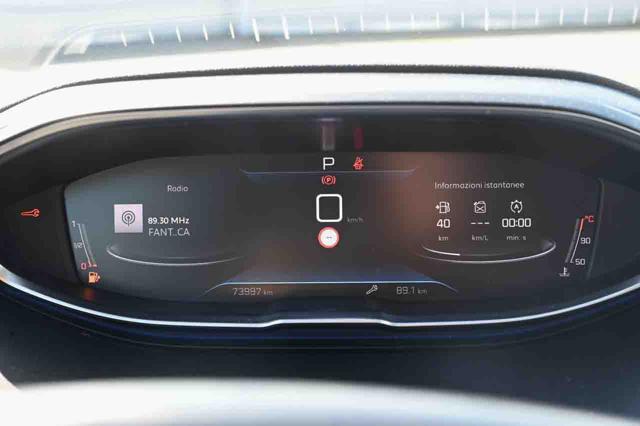 PEUGEOT 3008 usata, con Park Distance Control